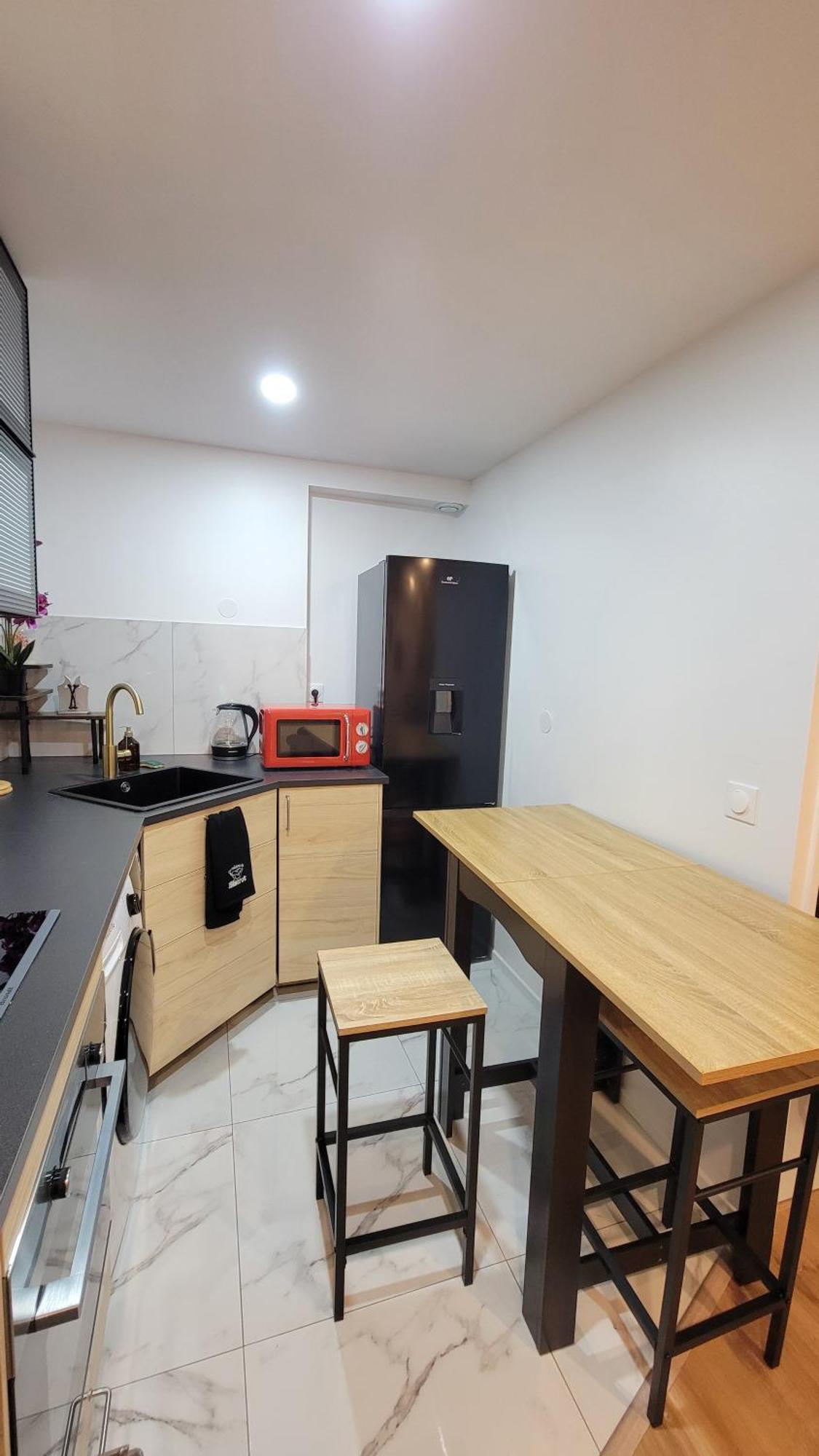 Cosy Apartment Kremlin Bicetre Metro Station Ле-Кримлен-Бисетр Экстерьер фото